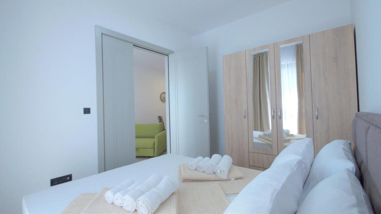 Silver Beachfront * Бечичи