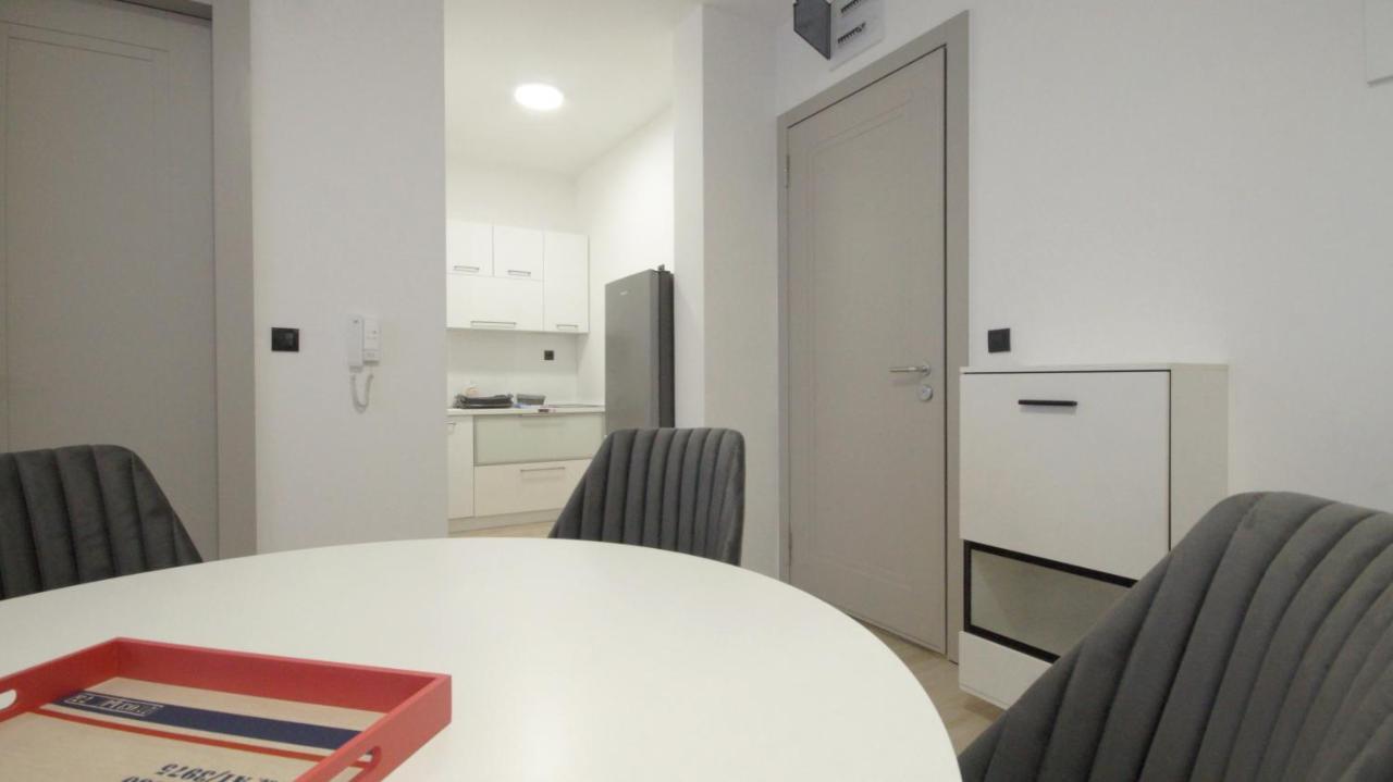 Silver Beachfront Апартаменты Бечичи