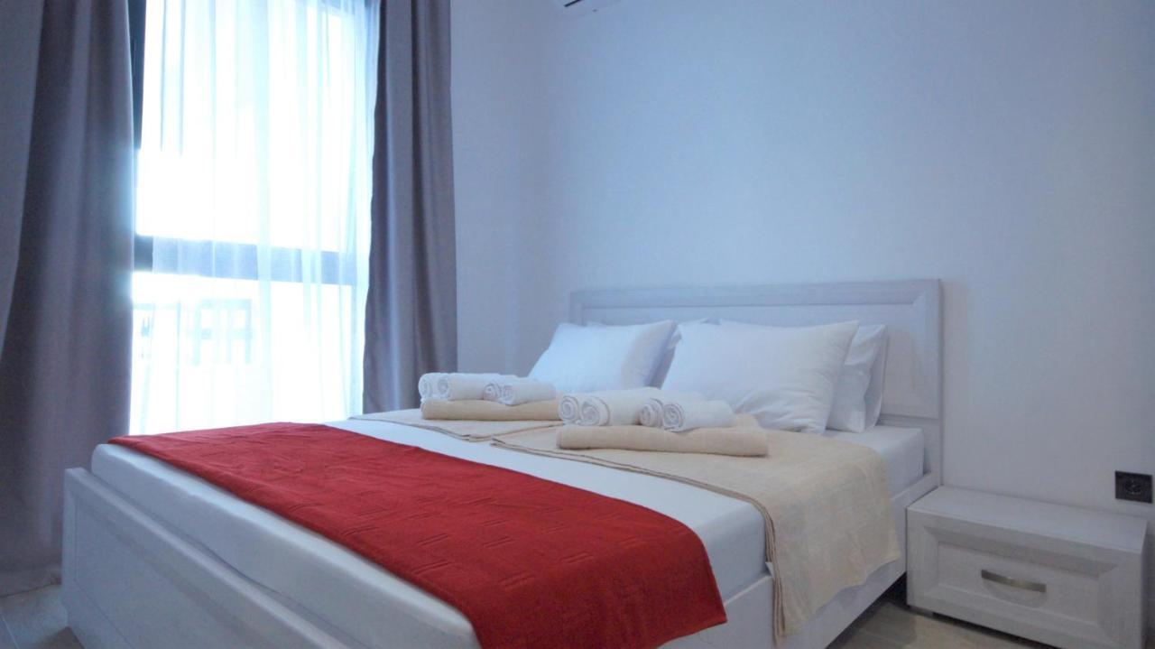 Silver Beachfront Апартаменты Бечичи
