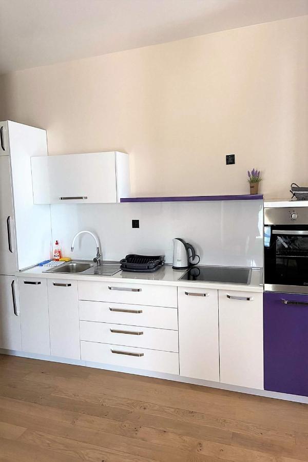 Апартаменты Silver Beachfront